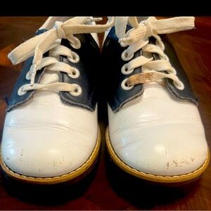 Vintage stride rite saddle oxford leather shoes